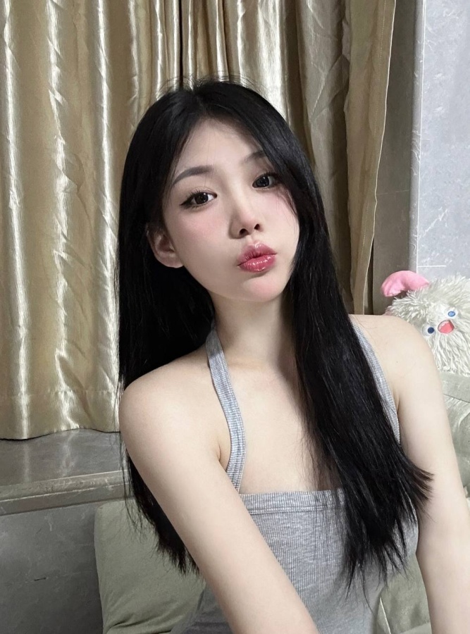 上海妹子粉嫩下海极品货色粉嫩粉嫩逼