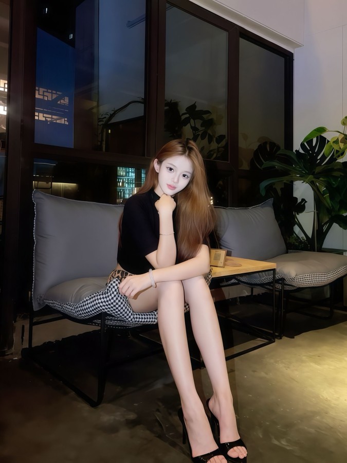 石家庄 可儿自兼职长腿嫩妞